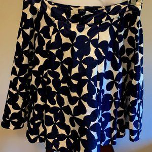INC WOMENS Side Zip Flair Skirt,  size 12 navy & white, 97% cotton, NEW!